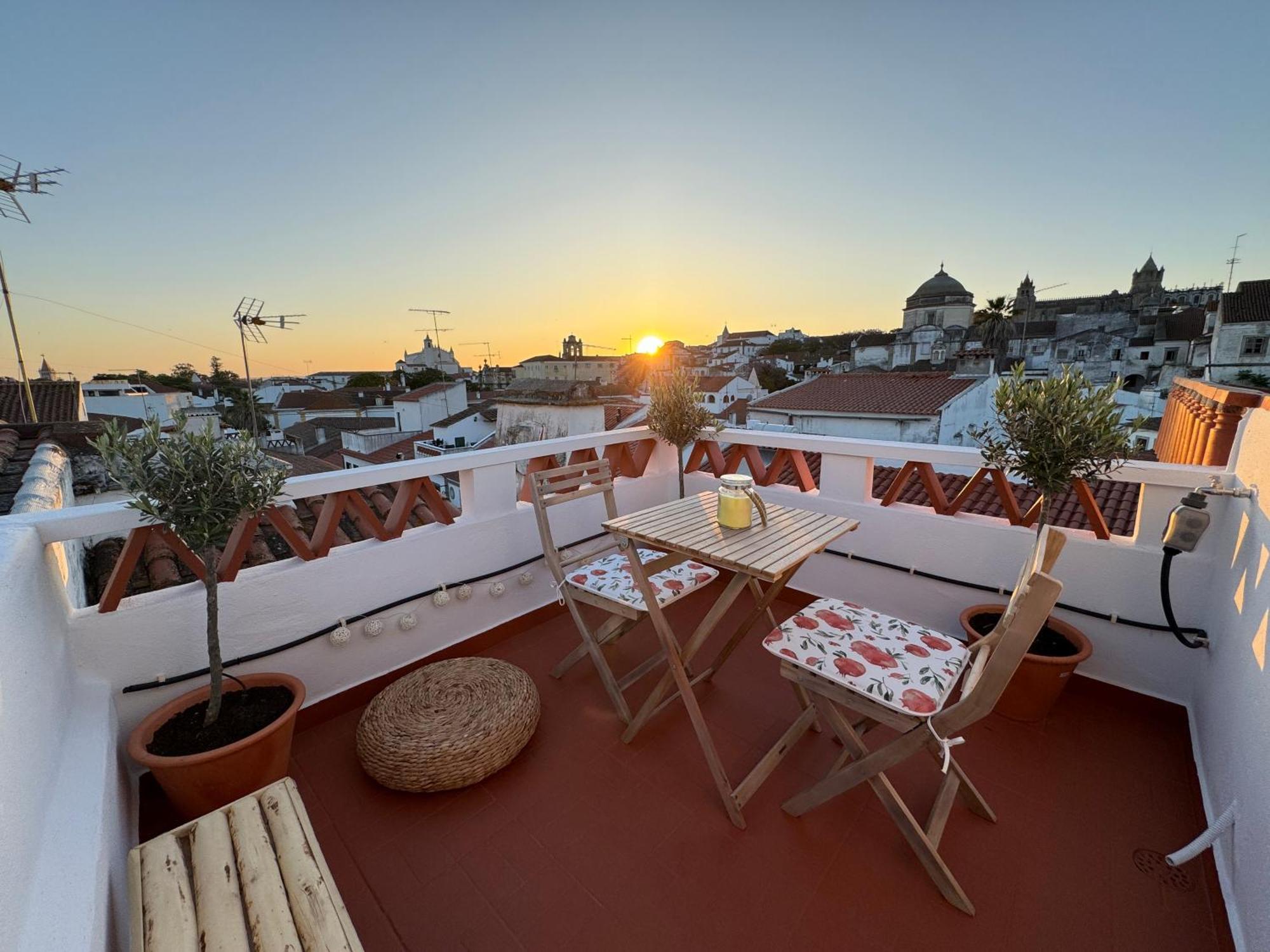 Evora Castle - Private Alentejo House With A Terrace Villa Exterior foto